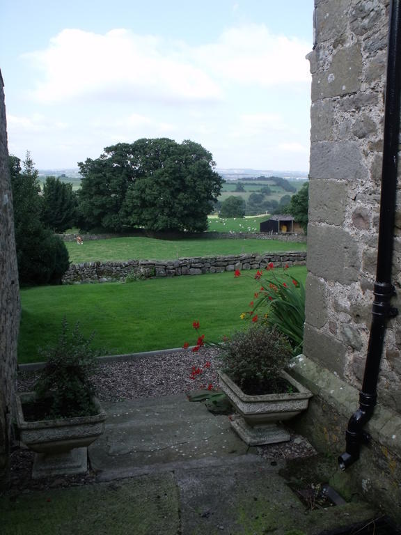 Braithwaite Hall Bed & Breakfast Middleham Exterior foto